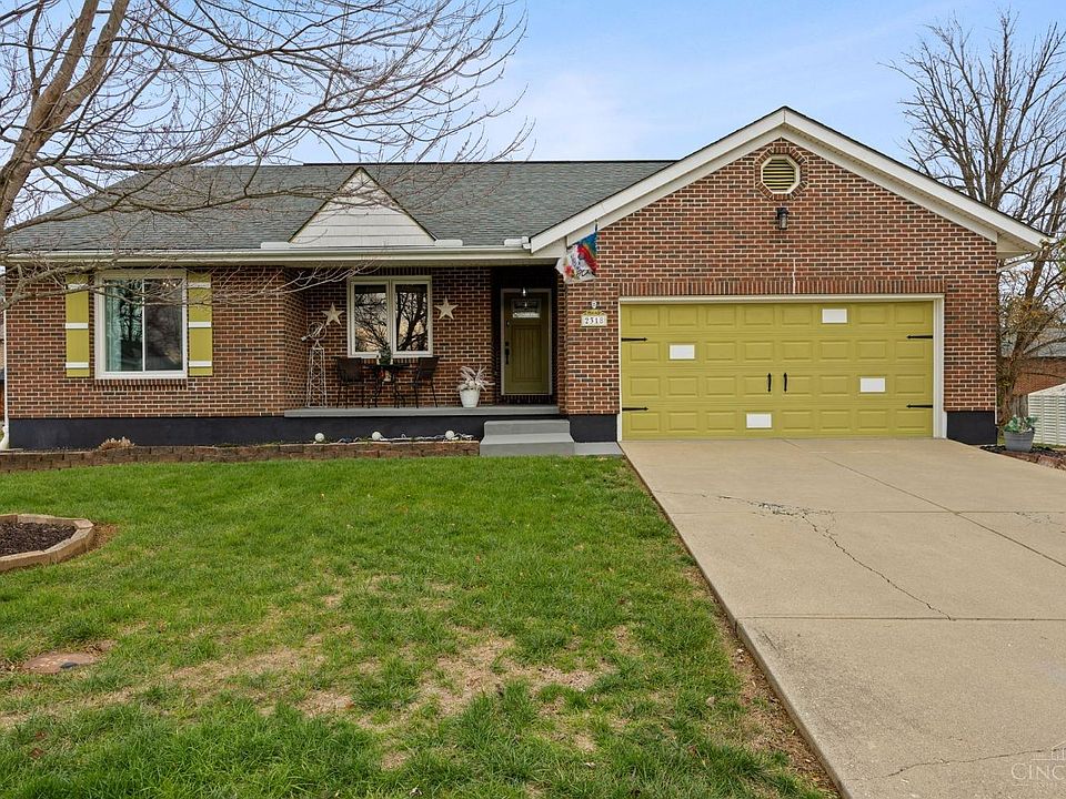 1st image of 2318 Hibiscus Dr