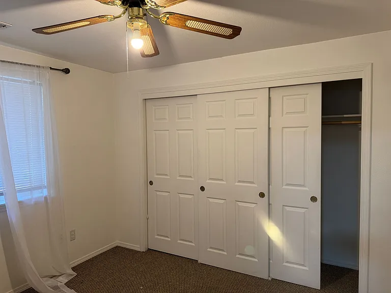 399 Kevin Ct SE — Photo 20