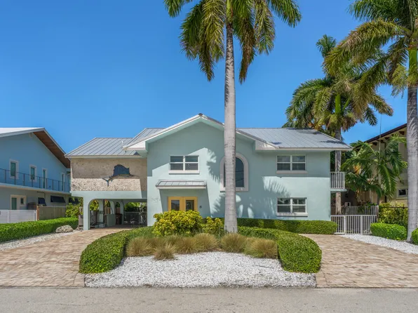 261 12th St, Key Colony Beach, FL 33051