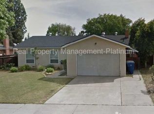 2821 Fine Ave, Clovis, CA 93612