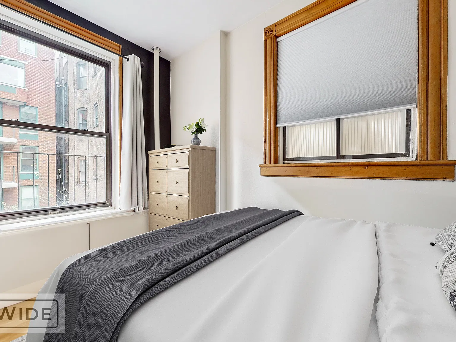 211 West 80th Street — Photo 3