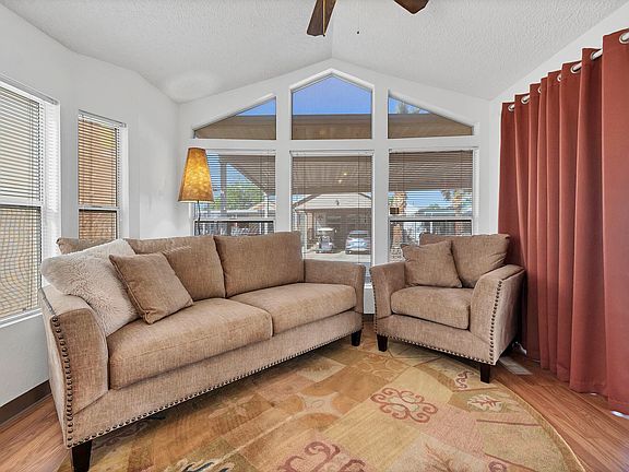 4th image of 2990 E Riverside Dr Unit 23