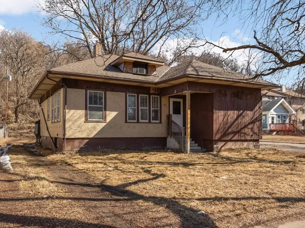 1294 Westminster St, Saint Paul, MN 55130