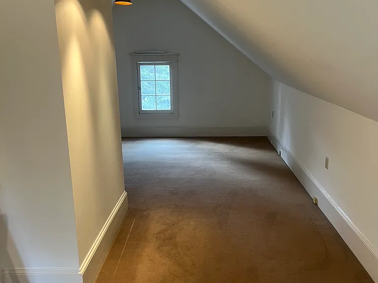 50 River Dr #21 — Photo 17