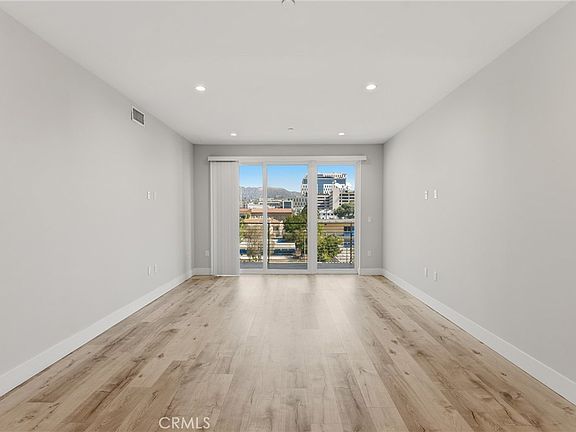 5th image of 5820 La Mirada Ave #302