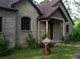 5204 State Line Rd, Ottawa lake, MI 49267