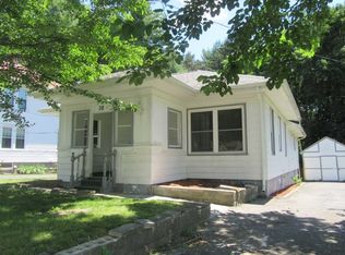 38 Pendell Rd, Poughkeepsie, NY 12601