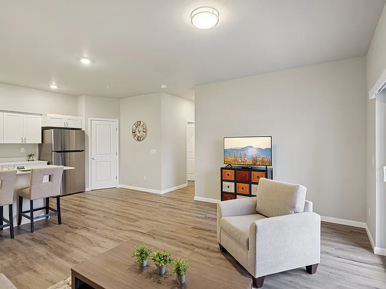 Tahoma Terrace Apartments — Photo 93