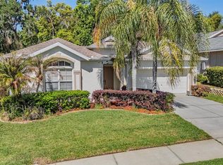 12220 Woodlands Cir, Dade City, FL 33525
