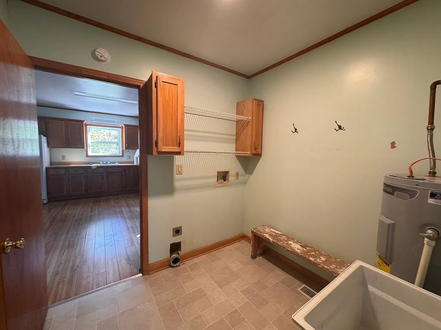 2 bed, 1500 sqft, $1,200 — Photo 4
