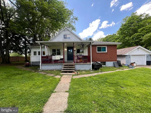 124 Grass Ln, Mineral Point, PA 15942