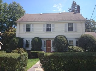 30 Hillcroft Rd, Jamaica Plain, MA 02130