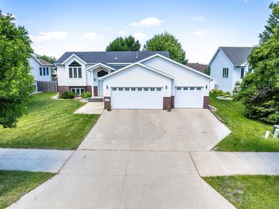 152 17th Ave W, West Fargo, ND, 58078