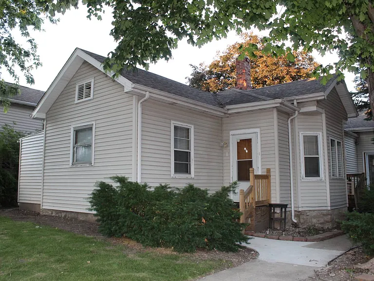 809 Calhoun St #B — Photo 1