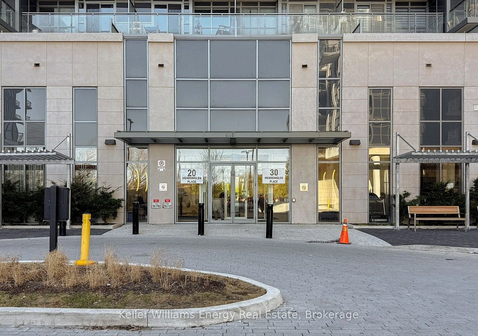 2 bed, $2,550 — Photo 4