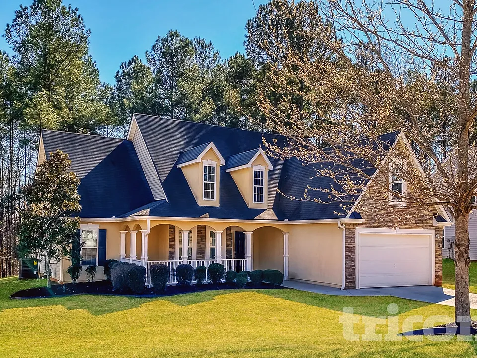 110 Brooks Cir