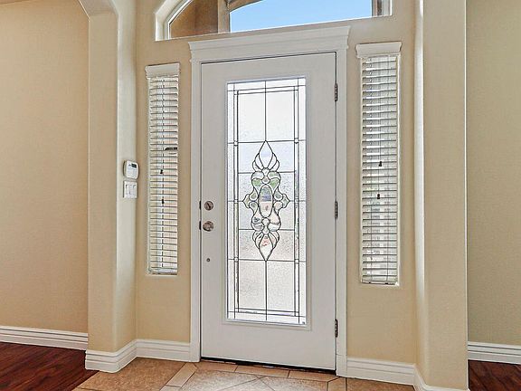 4th image of 6285 Wildwood Ct
