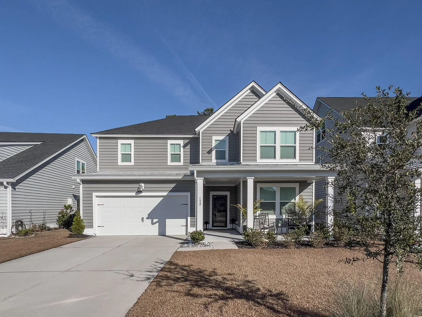 4 bed, 3689 sqft, $3,100 — Photo 1