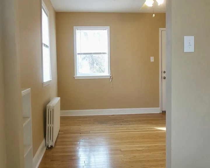 8105 Greenwood Ave — Photo 20