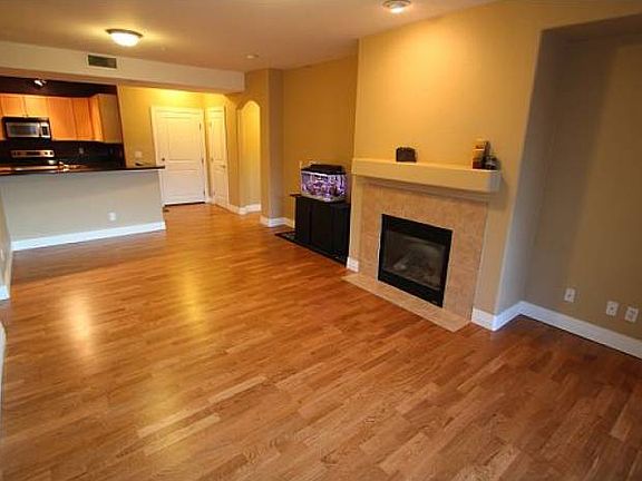 Living & Kitchen