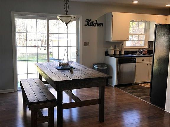 4th image of 505 Canary Dr
