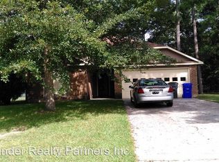 123B Deerfield Dr, Spring Lake, NC 28390