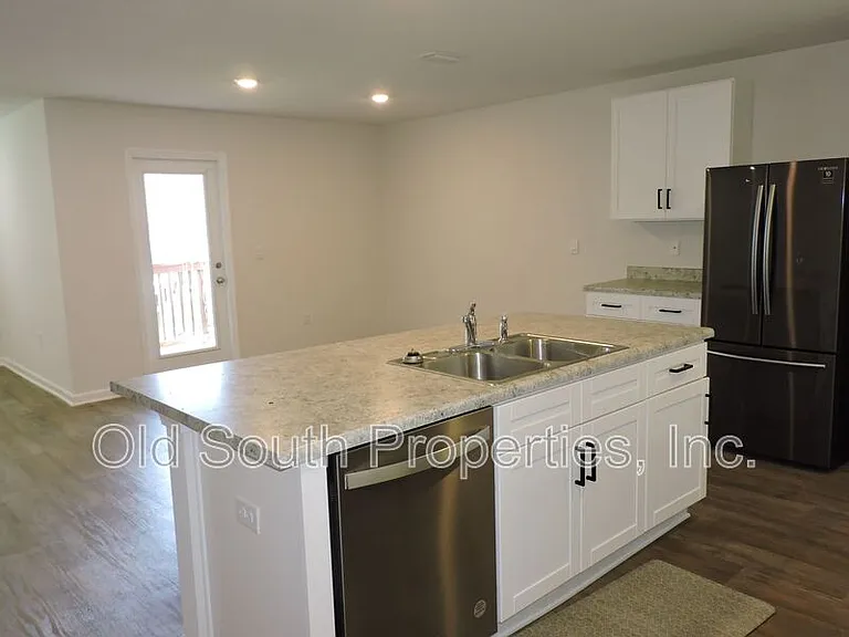 7580 Steeplechase Blvd — Photo 9