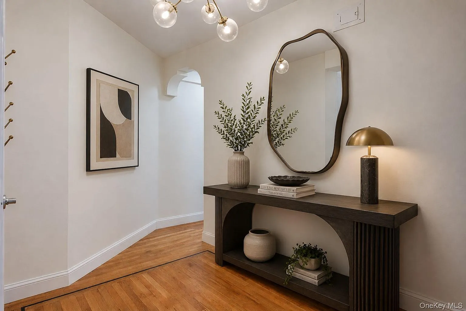 2 bed, 2.0 bath, 1150 sqft, $3,200 — Photo 4
