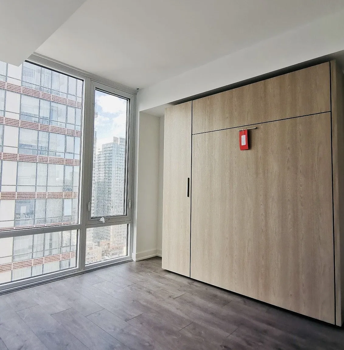 2 bed, $2,400 — Photo 3