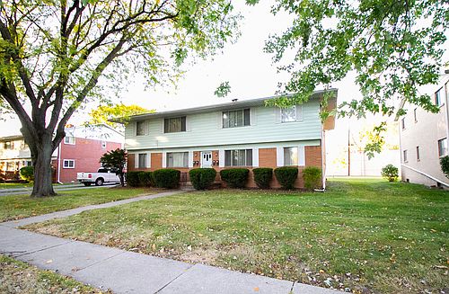 1st image of 3012 Carskaddon Ave APT 4