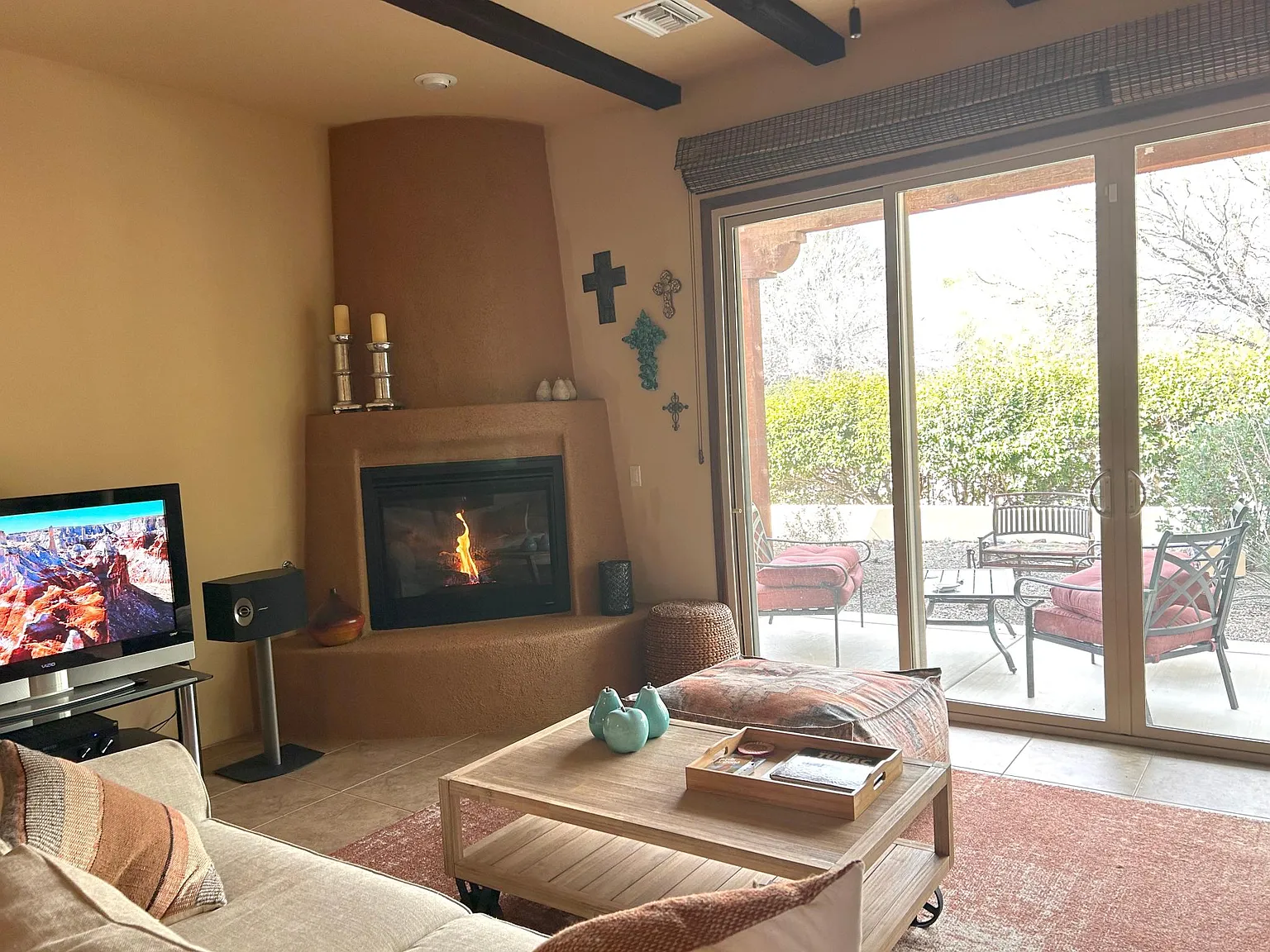 2 bed, 1992 sqft, $2,500 — Photo 4