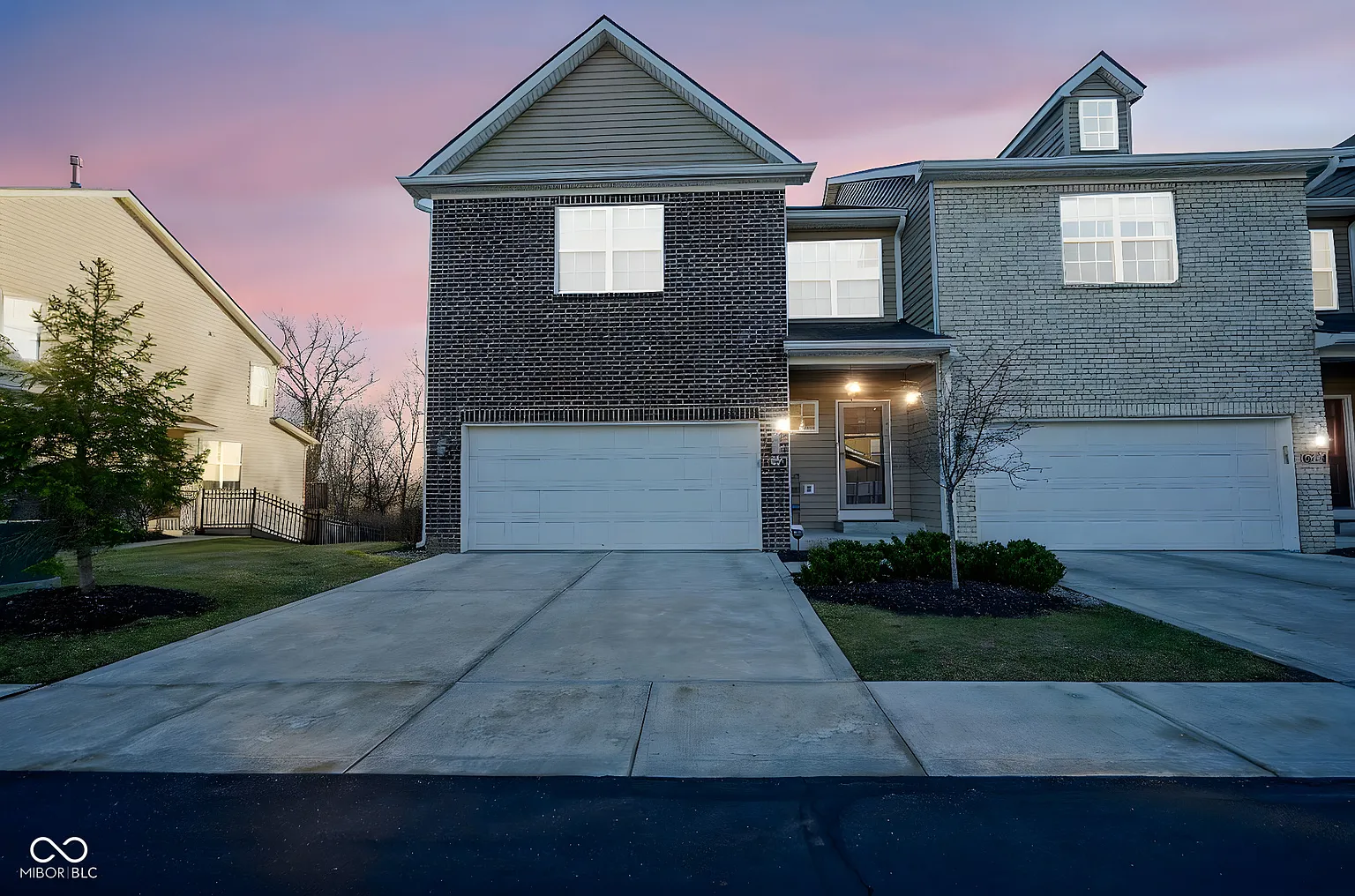 9749 Thorne Cliff Way Unit 105 photo 1