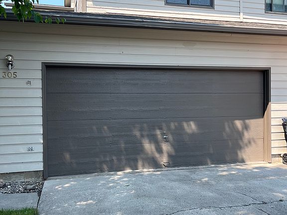 3rd image of 305 N 19th Ave