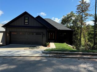 522 Park Way NE, Lenoir, NC 28645