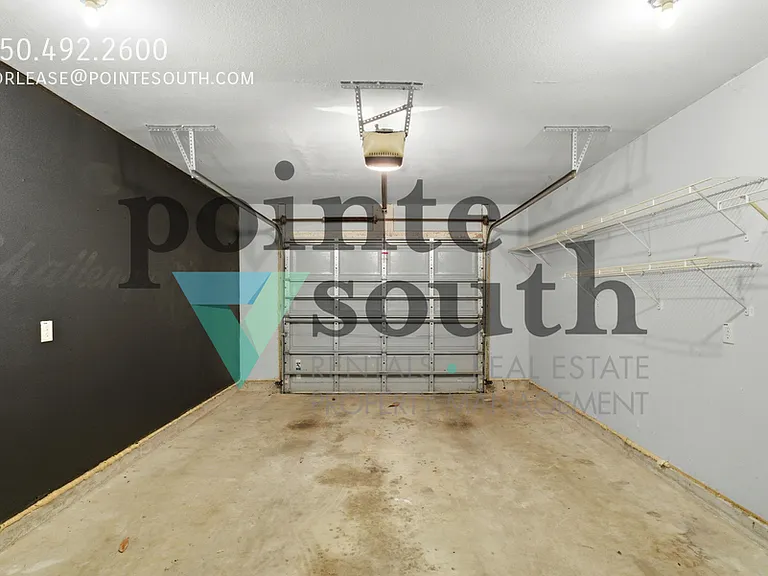 1076 Antigua Cir — Photo 20