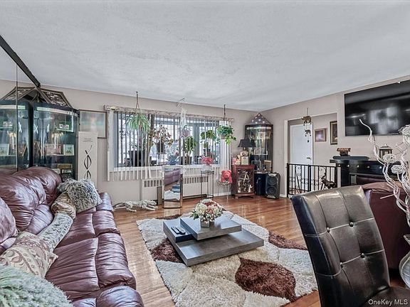 4th image of 601 Chautauqua Avenue