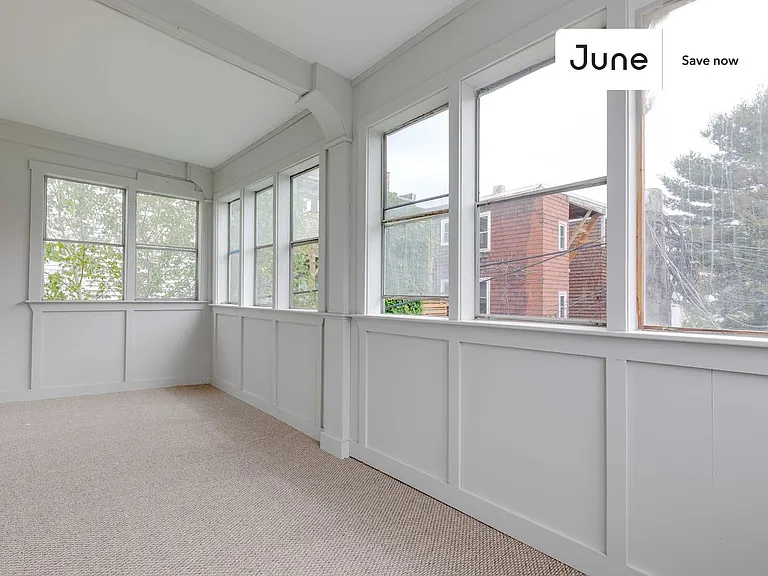 114 Boston St — Photo 12