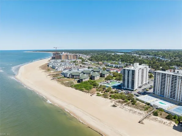 3288 Page Ave APT 902, Virginia Beach, VA 23451