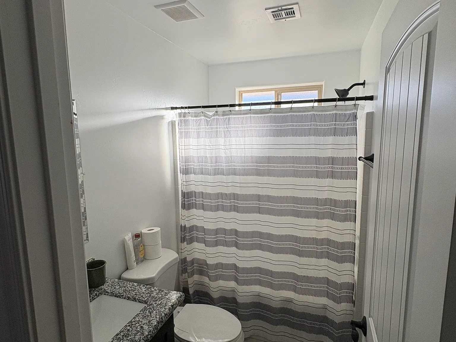 3 bed, 1562 sqft, $1,700 — Photo 4