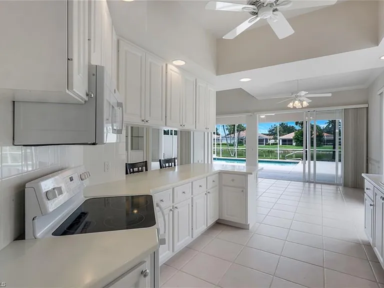 4471 Prescott Ln — Photo 15