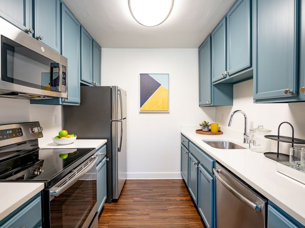 330 N Mathilda Ave APT 821