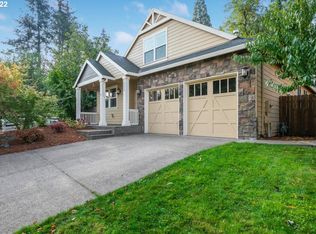 19533 Hummingbird Loop, Oregon City, OR 97045