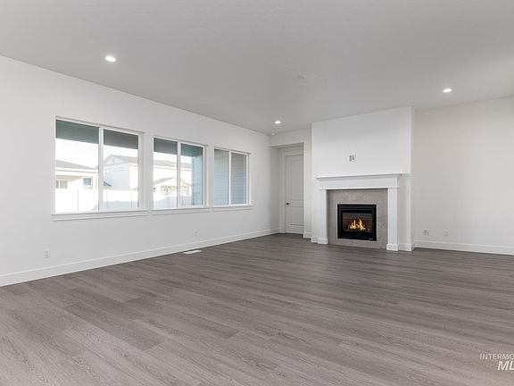 5th image of 8970 W Moonglade St