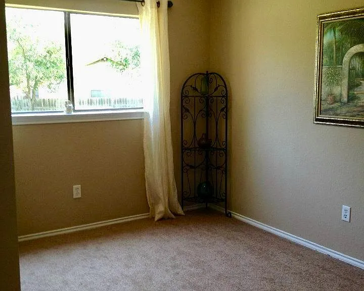 12912 Covington Trl — Photo 14