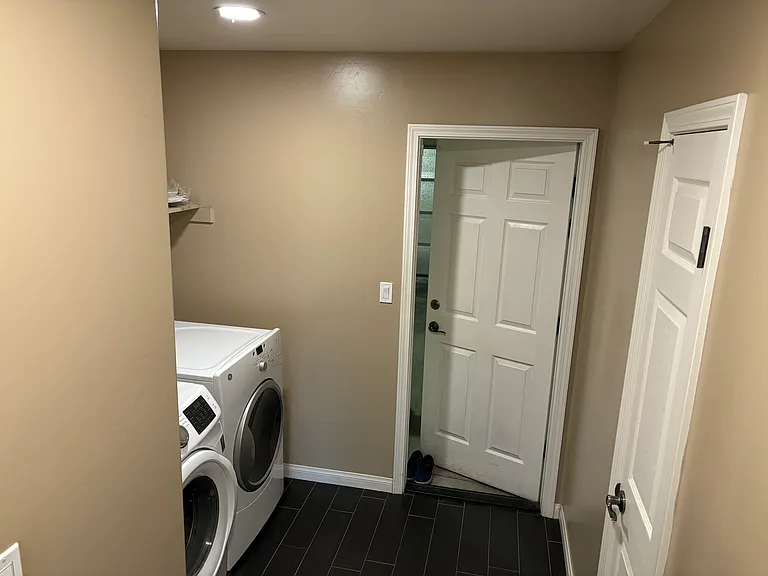 10306 Pinnacle Ct — Photo 6