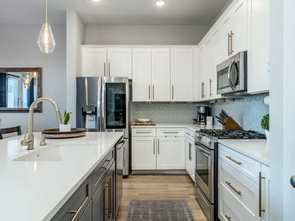 968 Ford Pines Ln, Houston, TX 77091