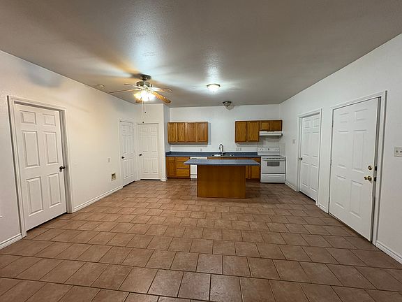 Kitchen/Loiving