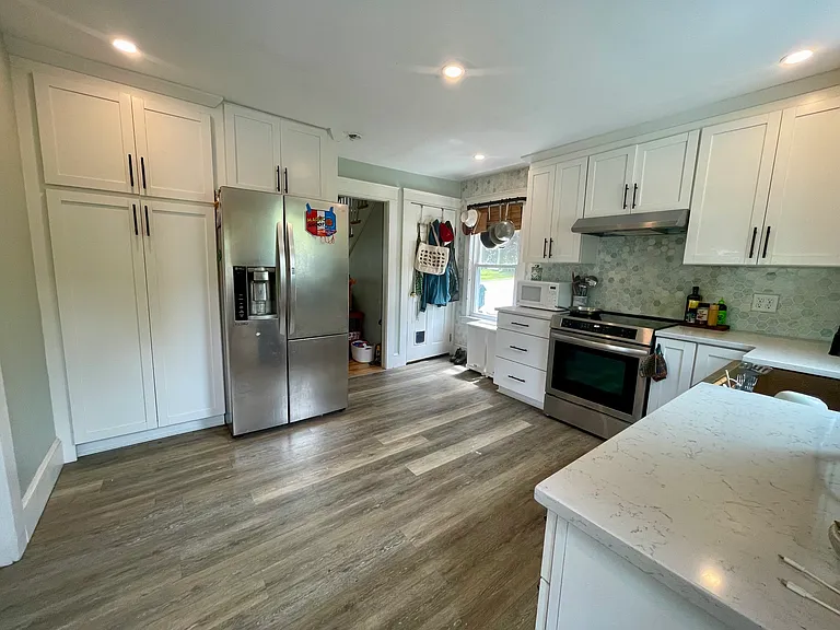 135 Anthoine St — Photo 17