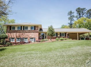 132 Colonial Dr, Athens, GA 30606