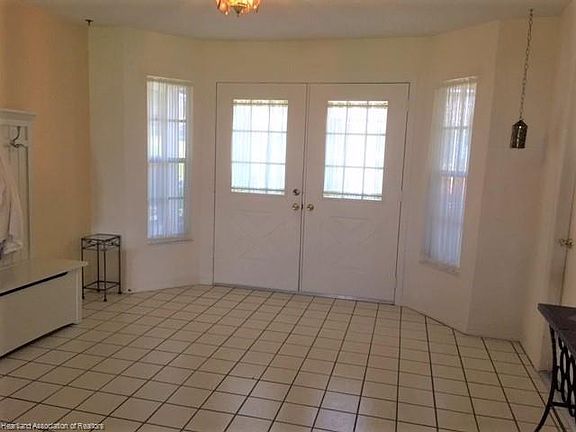 2nd image of 74 Hickory Hills Cir